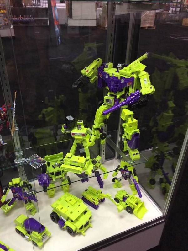 BotCon 2015   Hasbro's Transformers Booth Devastator, Constructicons, More  (5 of 7)